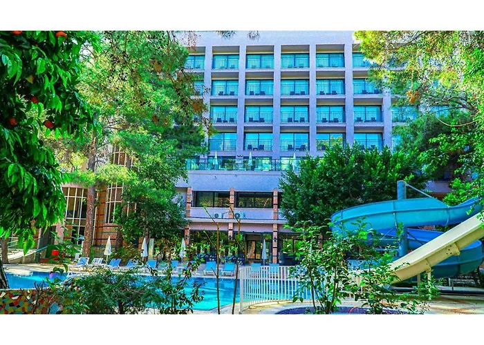 Festival Nature Hotell 4*